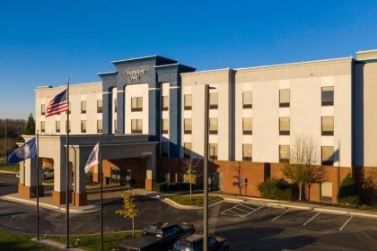 Hampton Inn Gretna - Smith Mountain Lake - image 3