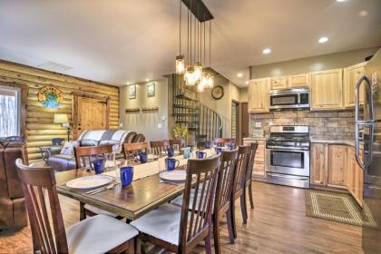 Stylish Creekside Cabin with Fire Pit Near Wineries Gretna Virginia