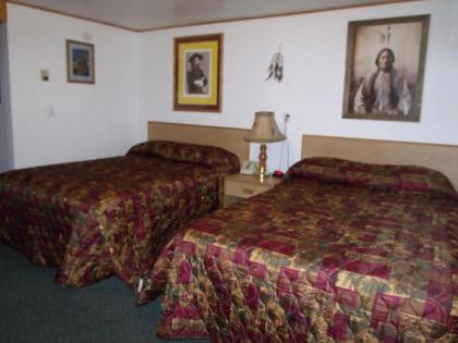 Antler Motel - image 4