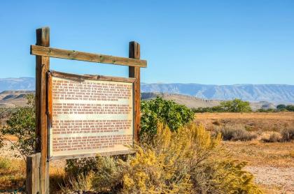 Converted Historic Schoolhouse with Hot Tub and Views! - image 8