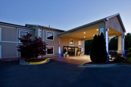 Country Inn & Suites by Radisson Griffin GA - image 15