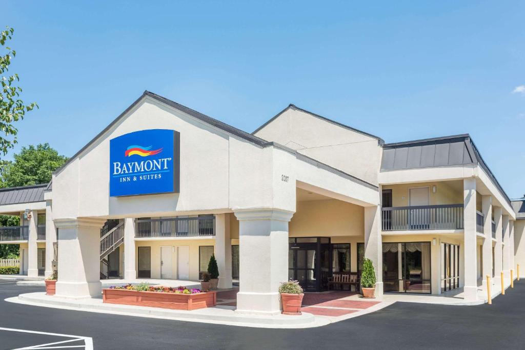 Baymont by Wyndham Griffin - main image