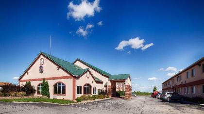 Best Western Plus Pioneer Inn  Suites Iowa