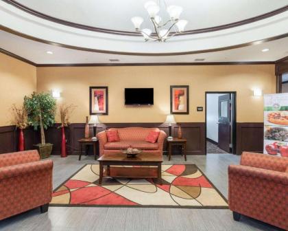 Quality Inn and Suites Groesbeck - image 12