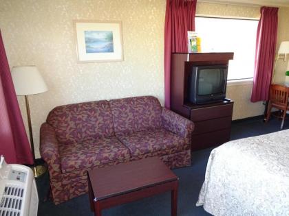 Hilltop Express Inn - image 12