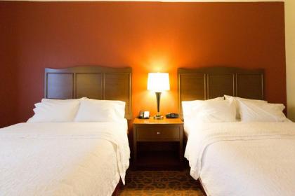 Hampton Inn Columbus-South - image 14