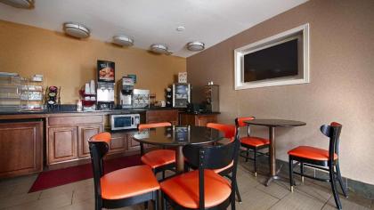 Best Western Executive Inn - image 11