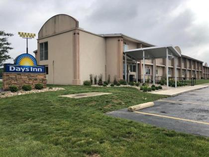 Days Inn by Wyndham Grove City Columbus South - image 3