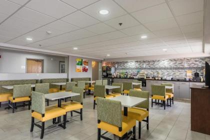 Quality Inn Grove City - Columbus South - image 2