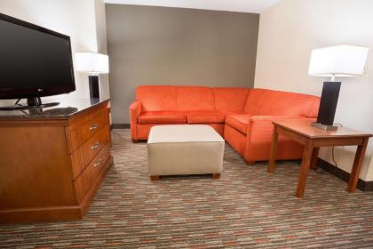 Drury Inn & Suites Columbus Grove City - image 14