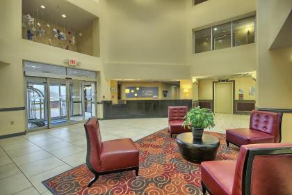 Holiday Inn Express Hotel & Suites Grove City an IHG Hotel - image 9