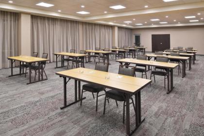 Courtyard by Marriott Columbus Grove City - image 10