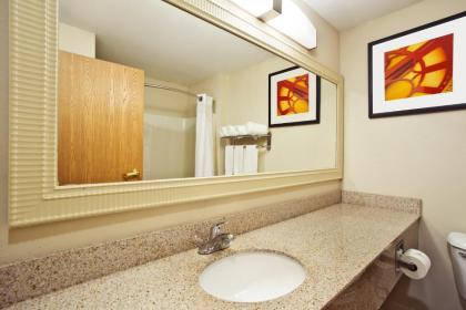 Holiday Inn Express Hotel & Suites Columbus Southeast Groveport an IHG Hotel - image 14