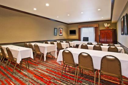 Holiday Inn Express Hotel & Suites Columbus Southeast Groveport an IHG Hotel - image 4