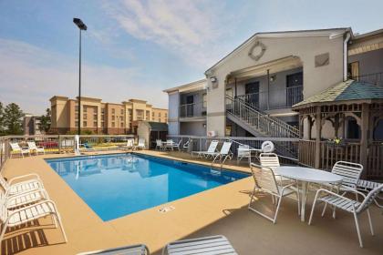 Quality Inn at Fort Gordon - image 3