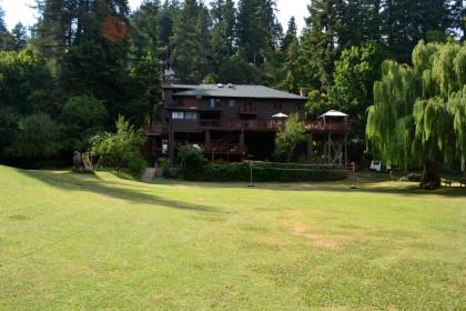 Guerneville Lodge - image 7