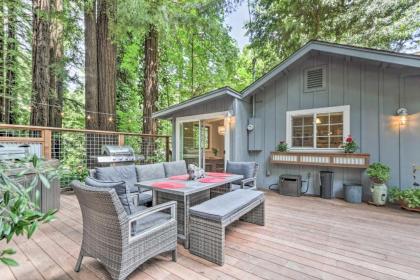 Redwoods Treehouse Across From the Russian River! - image 12