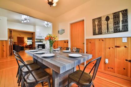 Happy Days! Downtown Guerneville! BBQ! Game Room!! Fast WiFi!! Dog Friendly! - image 15