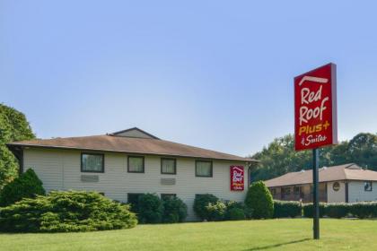 Red Roof Inn PLUS+ & Suites Guilford - image 12