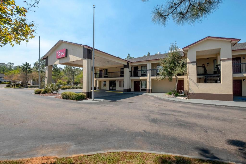 Red Roof Inn Gulf Shores - main image