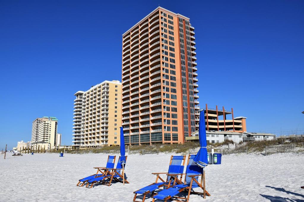 Phoenix Gulf Shores 1203 by Bender Vacation Rentals - image 4