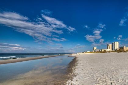 Gulf Shores Surf & Raquet Club Condos - image 2