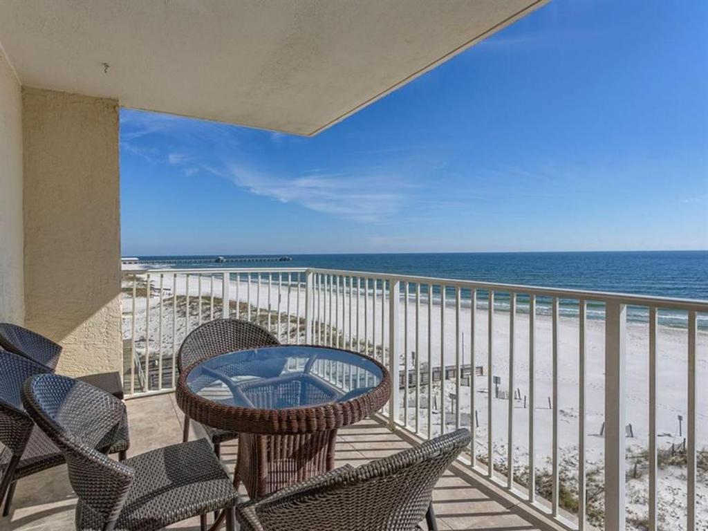 Clearwater 5A by Meyer Vacation Rentals - main image