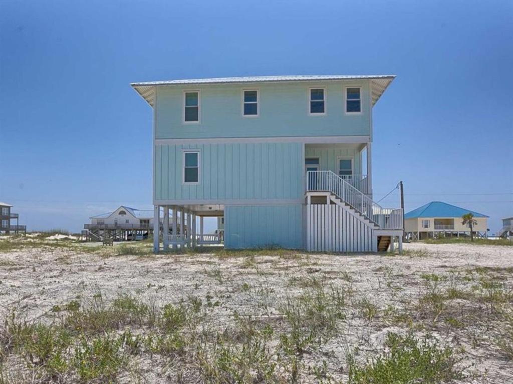 Tin Roof Sundae by Meyer Vacation Rentals - image 2