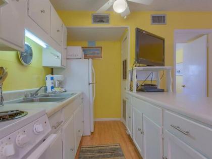 Sea N Sun 103 by Meyer Vacation Rentals - image 3