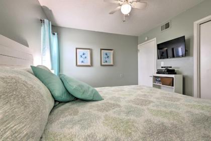 Modern Gulf Shores Condo with Pool and Beach Access! - image 4