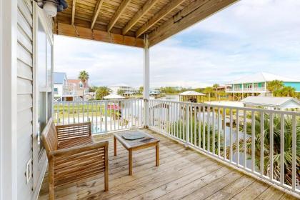 Summer Breeze West by Meyer Vacation Rentals - image 5