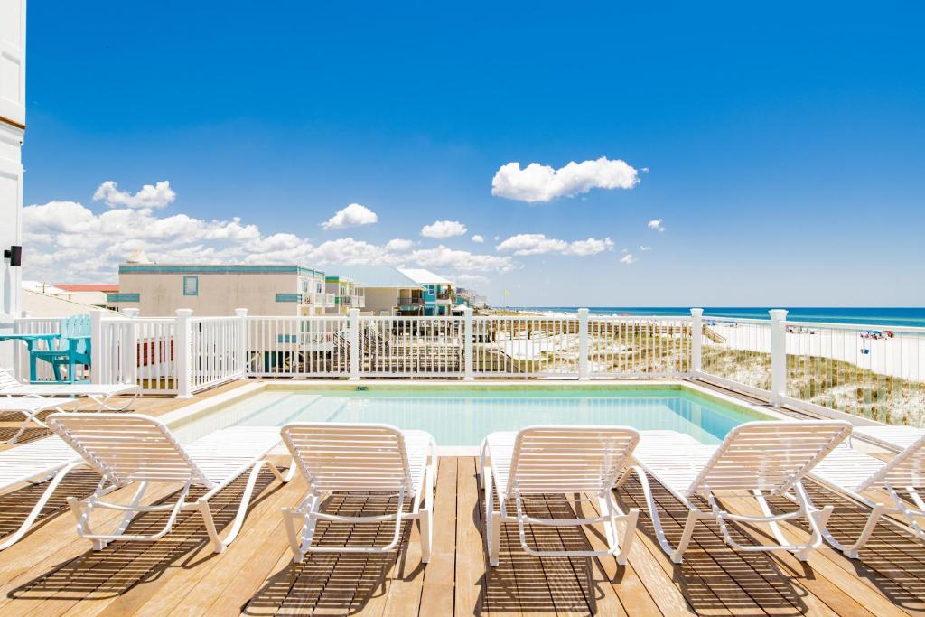 Seaside East 12 Bdrm 11.5 Bath Private Pools Sleeps 36 - image 7