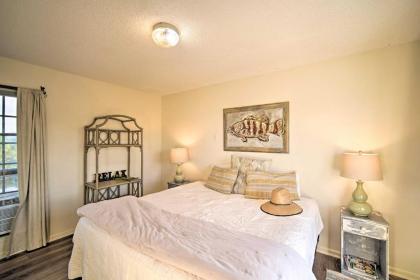 Spacious Gulf Shores Getaway - Walk to Beach! - image 15