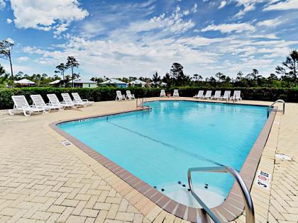 Stylish Beach Cottage with 2 Pools & Screened Deck cottage - image 4