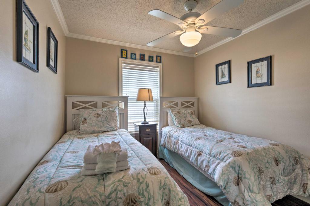 Beachfront Gulf Shores Condo with Pool Access! - image 5