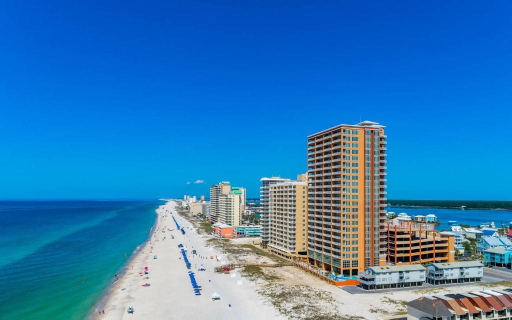 Phoenix Gulf Shores by Brett-Robinson Vacations - main image