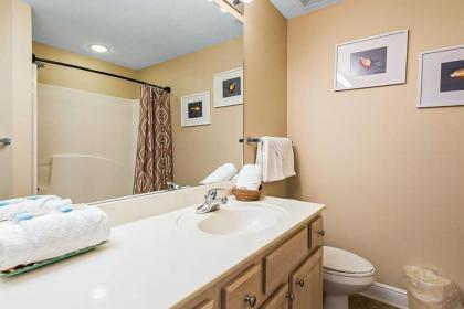 Crystal Shores West 108 by Meyer Vacation Rentals - image 16