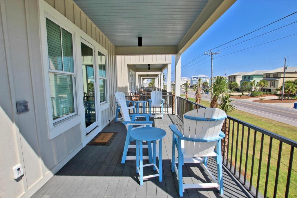 West Side Cottages Unit B by Youngs Suncoast - image 6