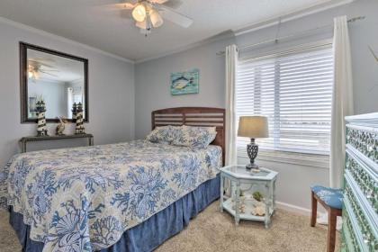 Coastal Gulf Shores Condo - 1 Block to Beach! - image 13