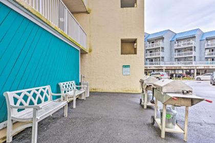 Coastal Gulf Shores Condo Ocean View and Pool! - image 18