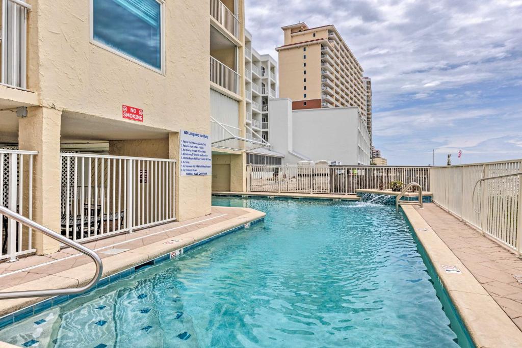 Coastal Gulf Shores Condo Ocean View and Pool! - image 2