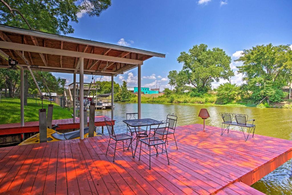 Spacious Waterfront Getaway with Deck and Patio! - main image