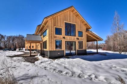 Riverfront Home with BBQ 2 Mi to Downtown Gunnison! - image 3