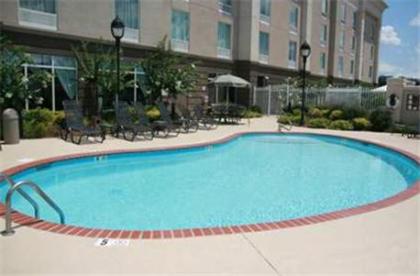 Hampton Inn Guntersville - image 11