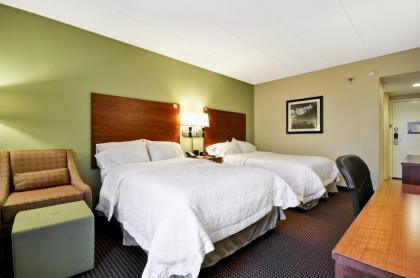 Hampton Inn Chicago-Gurnee - image 12