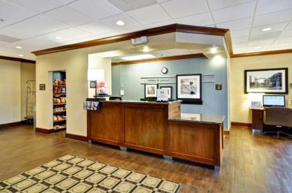 Hampton Inn Chicago-Gurnee - image 18