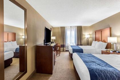 Comfort Inn Gurnee near Six Flags - image 15