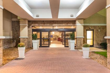 Holiday Inn Chicago North - Gurnee an IHG Hotel - image 3