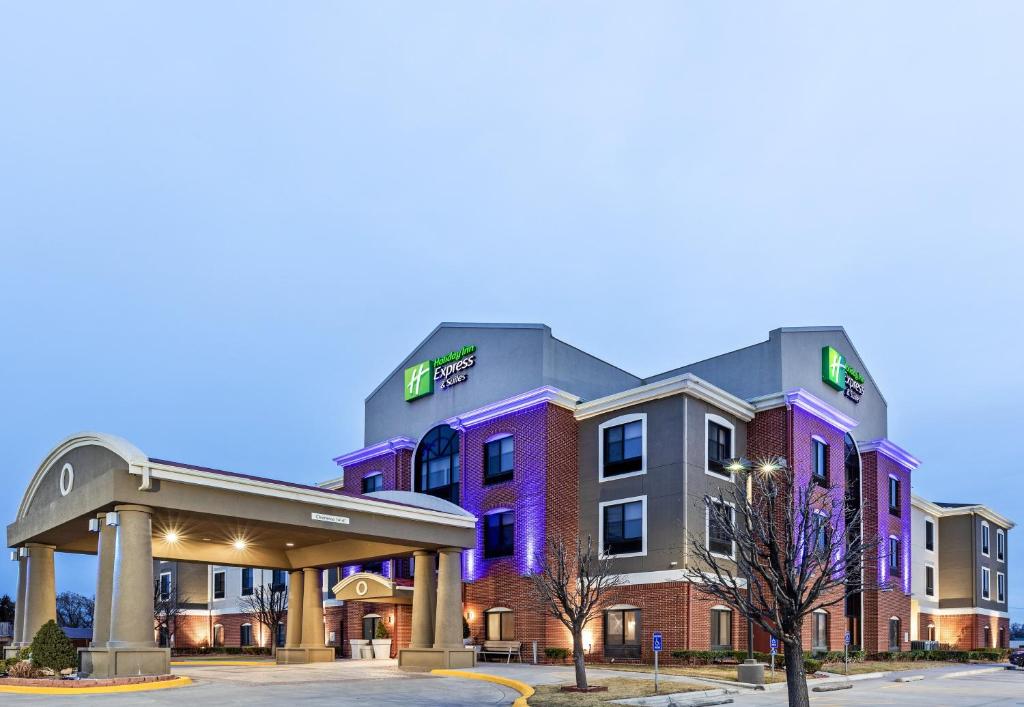 Holiday Inn Express Guymon an IHG Hotel - main image