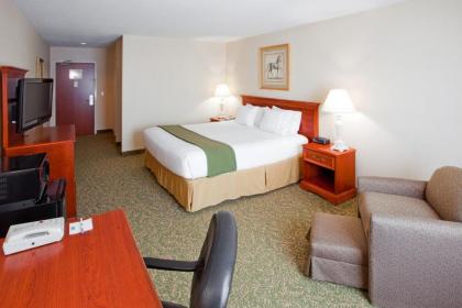 Holiday Inn Express Hotel & Suites Hagerstown an IHG Hotel - image 4